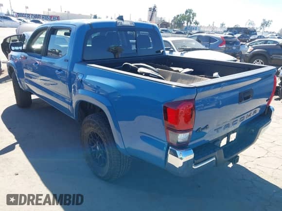 2019 Toyota Tacoma SR с VIN 3TMCZ5AN3KM244008, выставлен на аукционе IAAI как лот 43476118 с пробегом 123 236 миль миль и . История ставок и продаж доступна на DreamBid. Изображение 3.