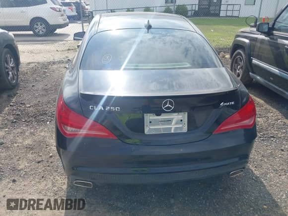 2014 Mercedes-Benz CLA 250 with VIN WDDSJ4GB0EN078587, listed as a IAAI auction lot 42650087 with 125,893 mi miles and . Bid and sale history available at DreamBid. Image 16.