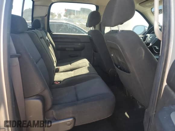 2011 Chevrolet Silverado 1500 LT with VIN 3GCPKSE31BG309207, listed as a Copart auction lot 82177405 with 171,809 mi miles and Salvage title. Bid and sale history available at DreamBid. Image 10.