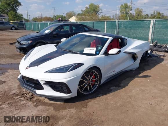 2023 Chevrolet Corvette 1LT with VIN 1G1YA2D46P5124739, listed as a IAAI auction lot 43328626 with Not provided miles and . Bid and sale history available at DreamBid. Image 2.
