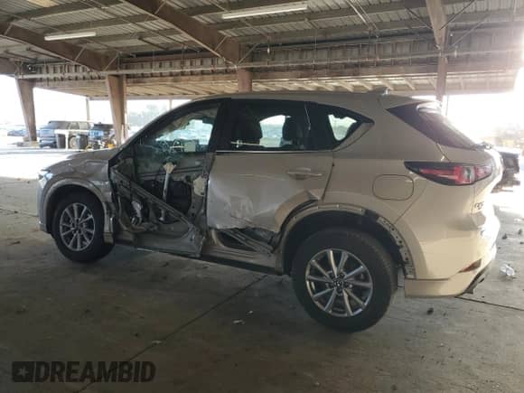 2024 Mazda CX-5 S Select z VIN JM3KFBBL3R0404599, wystawiony jako Copart lot #70781305 z przebiegiem Nie podano mil oraz Szkoda całkowita • Salvage title. Historia ofert i sprzedaży dostępna na DreamBid. Obrazek 2.