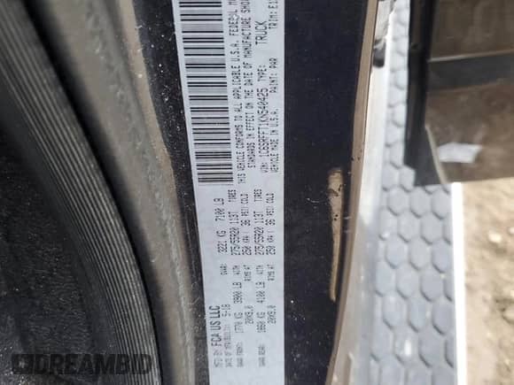 2019 Ram 1500 Big Horn z VIN 1C6SRFFT1KN540425, wystawiony jako Copart lot #69782245 z przebiegiem 127 187 mil mil oraz Szkoda całkowita • Salvage title. Historia ofert i sprzedaży dostępna na DreamBid. Obrazek 13.