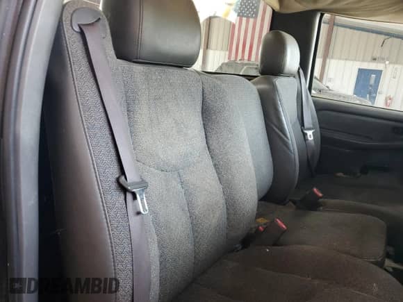 2006 Chevrolet Silverado 1500 Work Truck с VIN 3GCEK14V66G205709, выставлен на аукционе Copart как лот 66408815 с пробегом Не указан миль и Списание • Salvage title. История ставок и продаж доступна на DreamBid. Изображение 10.