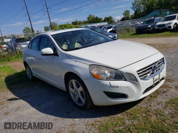 2013 Volvo S60 T5 с VIN YV1612FH3D2218647, выставлен на аукционе Copart как лот 80945055 с пробегом 67 839 миль миль и Чистый • Clean title. История ставок и продаж доступна на DreamBid. Изображение 1.