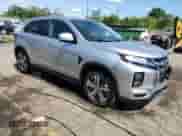 2021 Mitsubishi Outlander SE z VIN JA4APVAU6MU015707, wystawiony jako Copart lot #70629955 z przebiegiem 82 902 mil mil oraz Nie do naprawy • Non repairable. Historia ofert i sprzedaży dostępna na DreamBid. Obrazek 4.