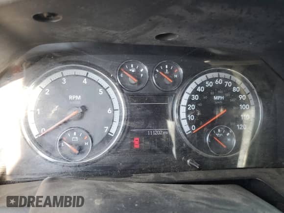 2012 Ram 1500 Express z VIN 1C6RD7FT0CS282484, wystawiony jako Copart lot #70900705 z przebiegiem 111 202 mil mil oraz Szkoda całkowita • Salvage title. Historia ofert i sprzedaży dostępna na DreamBid. Obrazek 9.