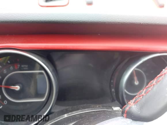 2021 Jeep Wrangler Unlimited Rubicon with VIN 1C4HJXFGXMW688248, listed as a IAAI auction lot 42254446 with 4,073 mi miles and . Bid and sale history available at DreamBid. Image 7.