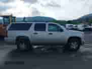2010 Chevrolet Suburban LS с VIN 1GNUKHE37AR232337, выставлен на аукционе IAAI как лот 42751481 с пробегом 303 570 миль миль и . История ставок и продаж доступна на DreamBid. Изображение 13.