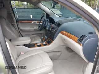 2007 Saturn Outlook XR с VIN 5GZEV23737J106926, выставлен на аукционе IAAI как лот 43315150 с пробегом 223 660 миль миль и . История ставок и продаж доступна на DreamBid. Изображение 5.