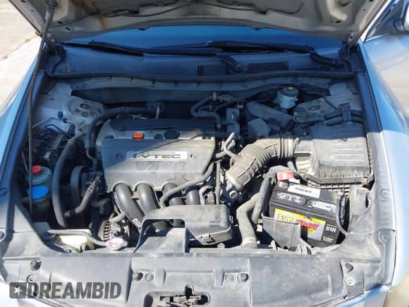 2009 Honda Accord LX-P with VIN 1HGCP26459A184052, listed as a IAAI auction lot 43274583 with 265,636 mi miles and . Bid and sale history available at DreamBid. Image 10.