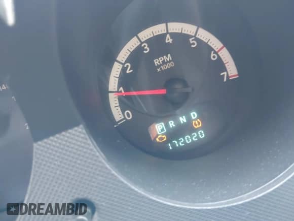 2011 Dodge Nitro Heat z VIN 1D4PT4GK0BW589753, wystawiony jako IAAI lot #42980688 z przebiegiem 172 020 mil mil oraz . Historia ofert i sprzedaży dostępna na DreamBid. Obrazek 7.