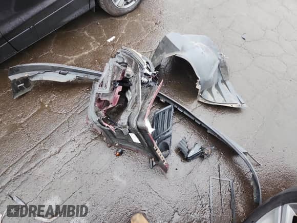 2015 Chevrolet Traverse LT with VIN 1GNKVHKDXFJ243110, listed as a Copart auction lot 82754425 with 219,492 mi miles and Clean title. Bid and sale history available at DreamBid. Image 12.