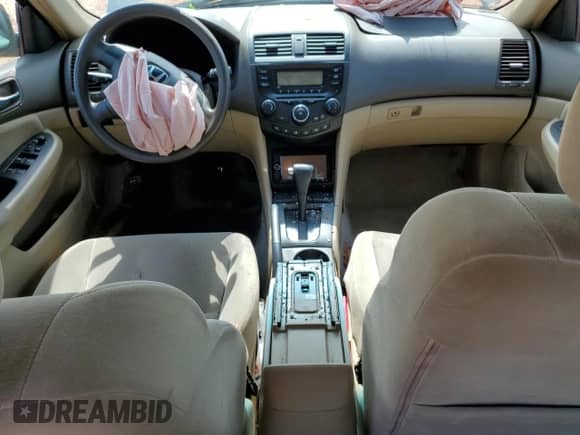 2004 Honda Accord LX с VIN 1HGCM56384A156692, выставлен на аукционе Copart как лот 61285995 с пробегом 136 017 миль миль и Списание • Salvage title. История ставок и продаж доступна на DreamBid. Изображение 8.