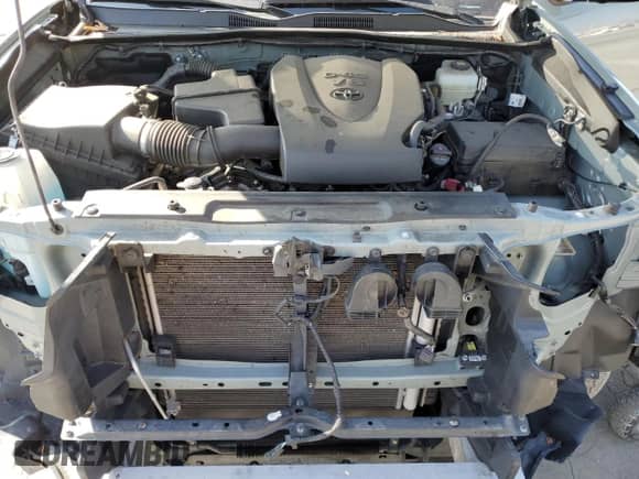 2022 Toyota Tacoma TRD Off Road с VIN 3TMCZ5AN6NM494685, выставлен на аукционе Copart как лот 82319385 с пробегом 42 267 миль миль и Списание • Salvage title. История ставок и продаж доступна на DreamBid. Изображение 11.