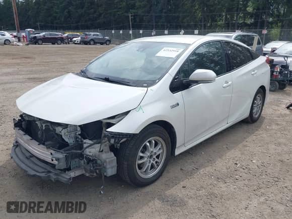 2018 Toyota Prius Plus z VIN JTDKARFP2J3078424, wystawiony jako IAAI lot #42532918 z przebiegiem 93 465 mil mil oraz . Historia ofert i sprzedaży dostępna na DreamBid. Obrazek 2.