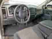 2012 Ram 1500 ST z VIN 3C6JD6DP3CG136360, wystawiony jako Copart lot #62033915 z przebiegiem 159 430 mil mil oraz Czysty tytuł • Clean title. Historia ofert i sprzedaży dostępna na DreamBid. Obrazek 8.