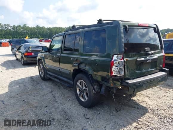 2007 Jeep Commander Sport с VIN 1J8HH48P57C699969, выставлен на аукционе IAAI как лот 42387743 с пробегом 199 043 миль миль и . История ставок и продаж доступна на DreamBid. Изображение 3.
