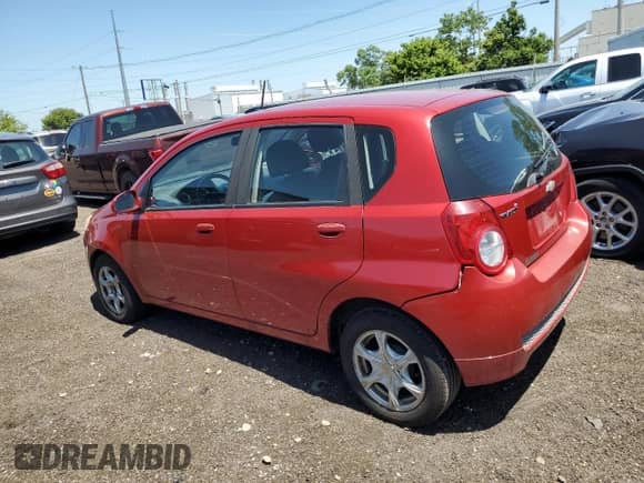 2010 Chevrolet Aveo 1LT with VIN KL1TD6DE0AB128150, listed as a Copart auction lot 61953915 with 133,600 mi miles and Clean title. Bid and sale history available at DreamBid. Image 2.