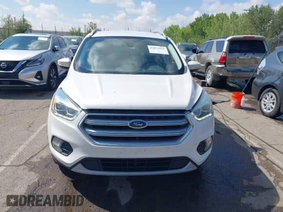 2017 Ford Escape Titanium с VIN 1FMCU0JD8HUB15366, выставлен на аукционе IAAI как лот 43073151 с пробегом 175 212 миль миль и . История ставок и продаж доступна на DreamBid. Изображение 12.