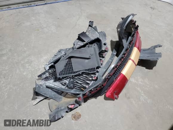 2022 Ford Mustang GT z VIN 1FA6P8CF7N5116770, wystawiony jako Copart lot #84898964 z przebiegiem 31 629 mil mil oraz Szkoda całkowita • Salvage title. Historia ofert i sprzedaży dostępna na DreamBid. Obrazek 12.