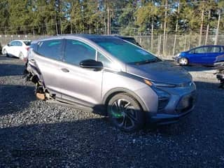 2023 Chevrolet Bolt EV 1LT z VIN 1G1FW6S08P4146358, wystawiony jako IAAI lot #43406874 z przebiegiem 50 722 mil mil oraz . Historia ofert i sprzedaży dostępna na DreamBid. Obrazek 1.