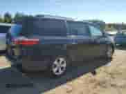 2015 Toyota Sienna LE с VIN 5TDKK3DC8FS564087, выставлен на аукционе Copart как лот 82288185 с пробегом 195 352 миль миль и Чистый • Clean title. История ставок и продаж доступна на DreamBid. Изображение 3.