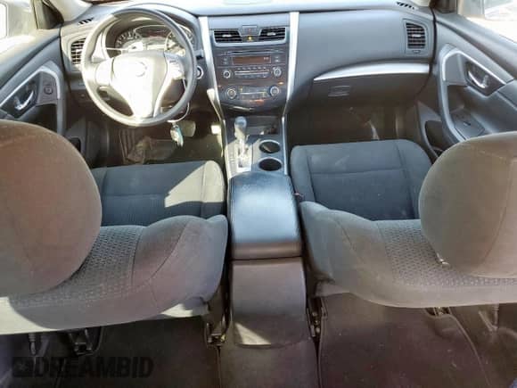 2015 Nissan Altima S z VIN 1N4AL3AP5FC581839, wystawiony jako Copart lot #84940205 z przebiegiem 136 684 mil mil oraz Szkoda całkowita • Salvage title. Historia ofert i sprzedaży dostępna na DreamBid. Obrazek 8.