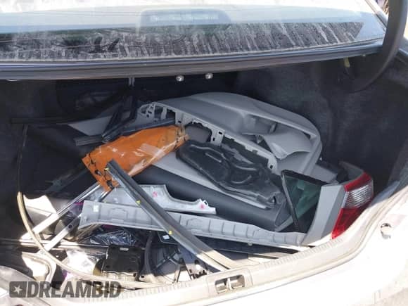 2017 Toyota Camry XLE z VIN 4T1BF1FK6HU369645, wystawiony jako IAAI lot #42371611 z przebiegiem 65 716 mil mil oraz . Historia ofert i sprzedaży dostępna na DreamBid. Obrazek 12.