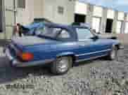 1985 Mercedes-Benz SL с VIN WDBBA45C1FA022199, выставлен на аукционе Copart как лот 72114344 с пробегом 90 791 миль миль и Списание • Salvage title. История ставок и продаж доступна на DreamBid. Изображение 3.