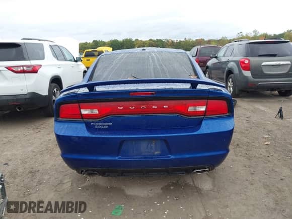 2012 Dodge Charger SXT with VIN 2C3CDXHG4CH244475, listed as a IAAI auction lot 43370401 with 183,684 mi miles and . Bid and sale history available at DreamBid. Image 17.