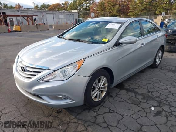 2013 Hyundai Sonata GLS with VIN 5NPEB4AC8DH767314, listed as a IAAI auction lot 43489577 with 65,402 mi miles and . Bid and sale history available at DreamBid. Image 2.