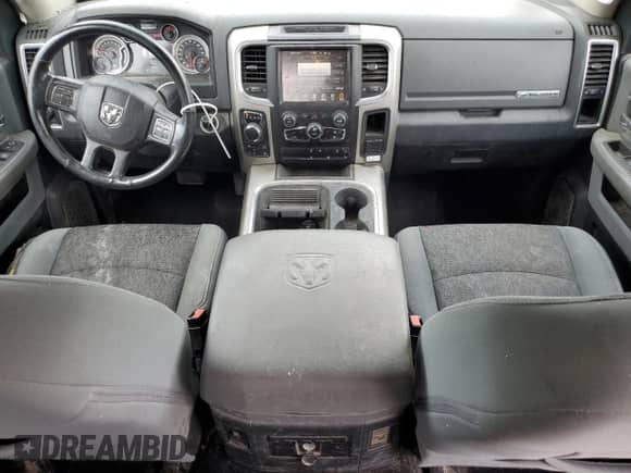 2016 Ram 1500 Outdoorsman z VIN 1C6RR7LG6GS418230, wystawiony jako Copart lot #67373075 z przebiegiem 149 988 mil mil oraz Szkoda całkowita • Salvage title. Historia ofert i sprzedaży dostępna na DreamBid. Obrazek 8.