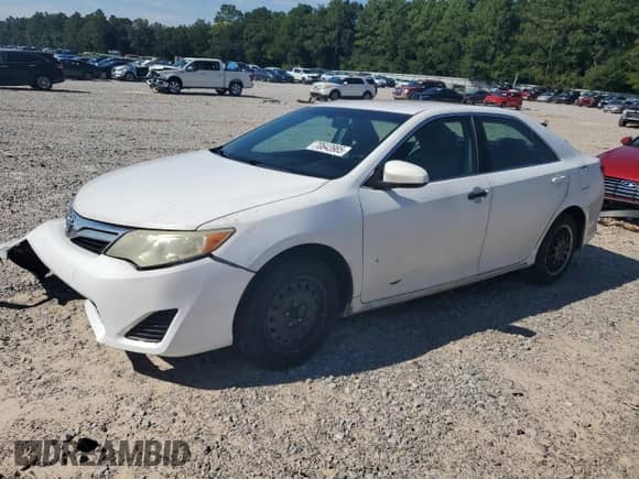2013 Toyota Camry L с VIN 4T4BF1FK1DR274801, выставлен на аукционе Copart как лот 70643985 с пробегом 250 803 миль миль и Списание • Salvage title. История ставок и продаж доступна на DreamBid. Изображение 1.