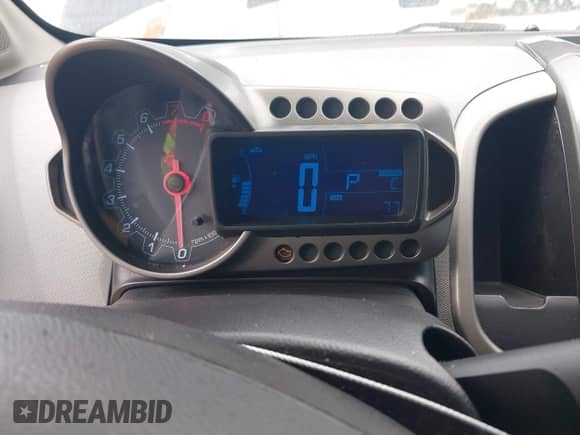 2015 Chevrolet Sonic LTZ с VIN 1G1JE6SB0F4128854, выставлен на аукционе IAAI как лот 41975986 с пробегом Не указан миль и . История ставок и продаж доступна на DreamBid. Изображение 7.