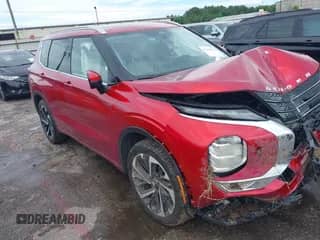 2024 Mitsubishi Outlander SEL with VIN JA4J4WA85RZ081905, listed as a IAAI auction lot 42488076 with 4,921 mi miles and . Bid and sale history available at DreamBid. Image 1.