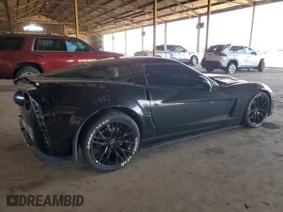 2005 Chevrolet Corvette with VIN 1G1YY24U955112366, listed as a Copart auction lot 85567615 with Not provided miles and Salvage title. Bid and sale history available at DreamBid. Image 3.