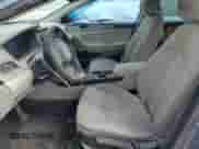 2017 Hyundai Sonata SE с VIN 5NPE24AF9HH551200, выставлен на аукционе Copart как лот 70761154 с пробегом 129 368 миль миль и Чистый • Clean title. История ставок и продаж доступна на DreamBid. Изображение 7.