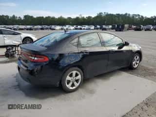 2015 Dodge Dart SXT z VIN 1C3CDFBB3FD200041, wystawiony jako Copart lot #71083975 z przebiegiem 132 211 mil mil oraz Szkoda całkowita • Salvage title. Historia ofert i sprzedaży dostępna na DreamBid. Obrazek 3.