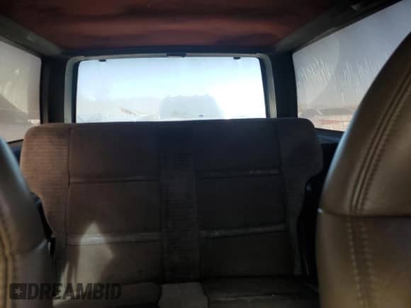 1987 Chevrolet Blazer с VIN 1GNCS18R4H8146907, выставлен на аукционе Copart как лот 88800785 с пробегом 197 654 миль миль и Списание • Salvage title. История ставок и продаж доступна на DreamBid. Изображение 10.