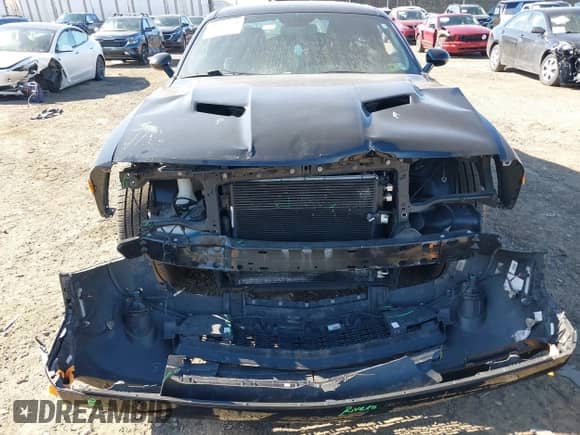 2021 Dodge Challenger SXT z VIN 2C3CDZGG1MH564898, wystawiony jako IAAI lot #41672758 z przebiegiem 68 379 mil mil oraz . Historia ofert i sprzedaży dostępna na DreamBid. Obrazek 12.