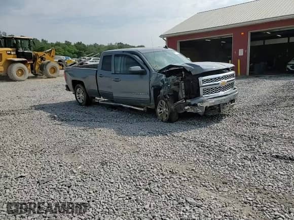 2015 Chevrolet Silverado 1500 LT с VIN 3GCUKREC2FG467847, выставлен на аукционе Copart как лот 67792795 с пробегом 107 316 миль миль и Списание • Salvage title. История ставок и продаж доступна на DreamBid. Изображение 13.