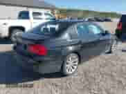 2010 BMW 3 Series 328i xDrive с VIN WBAPK7C51AA458177, выставлен на аукционе IAAI как лот 43352787 с пробегом 95 578 миль миль и . История ставок и продаж доступна на DreamBid. Изображение 4.