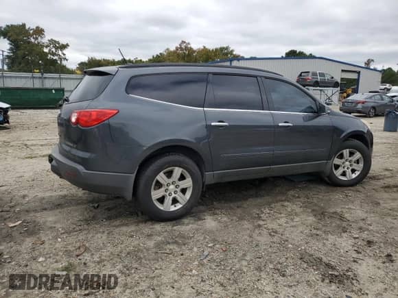 2012 Chevrolet Traverse 2LT with VIN 1GNKRJED5CJ363349, listed as a Copart auction lot 86638045 with 179,677 mi miles and Salvage title. Bid and sale history available at DreamBid. Image 3.