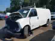 2004 Chevrolet Express Cargo с VIN 1GCHG35U241143060, выставлен на аукционе IAAI как лот 42633763 с пробегом 247 380 миль миль и . История ставок и продаж доступна на DreamBid. Изображение 2.