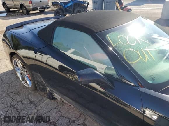 2015 Chevrolet Corvette Z51 3LT с VIN 1G1YM3D72F5104008, выставлен на аукционе Copart как лот 82122084 с пробегом 81 311 миль миль и Списание • Salvage title. История ставок и продаж доступна на DreamBid. Изображение 10.