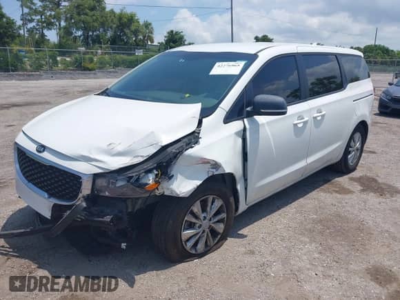 2018 Kia Sedona L с VIN KNDMA5C13J6387030, выставлен на аукционе IAAI как лот 42276965 с пробегом 81 871 миль миль и . История ставок и продаж доступна на DreamBid. Изображение 17.