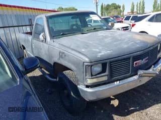 1989 GMC Sierra 1500 with VIN 1GTDK14Z1KE520921, listed as a IAAI auction lot 37445913 with Not provided miles and . Bid and sale history available at DreamBid. Image 1.