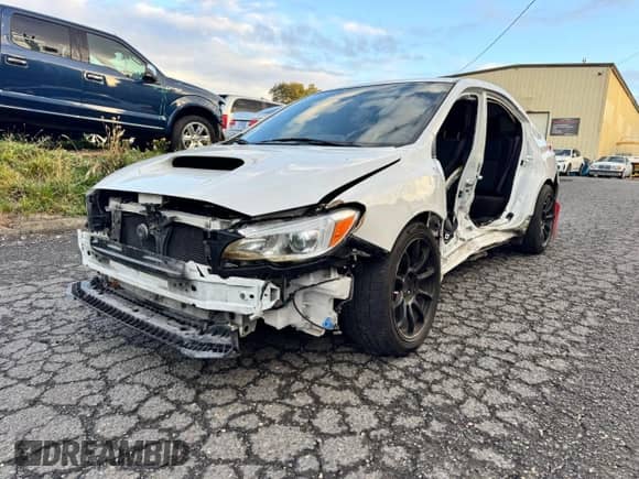 2020 Subaru WRX with VIN JF1VA1A66L9809116, listed as a Copart auction lot 85203725 with 95,237 mi miles and Clean title. Bid and sale history available at DreamBid. Image 2.