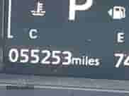 2021 Mitsubishi Outlander ES z VIN JA4APUAU1MU001501, wystawiony jako IAAI lot #42073396 z przebiegiem 55 253 mil mil oraz . Historia ofert i sprzedaży dostępna na DreamBid. Obrazek 16.