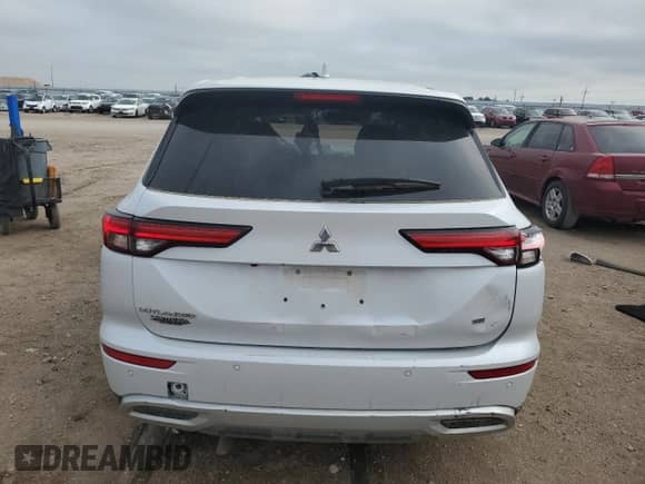 2022 Mitsubishi Outlander SE с VIN JA4J3UA84NZ085851, выставлен на аукционе Copart как лот 61225455 с пробегом 38 853 миль миль и Списание • Salvage title. История ставок и продаж доступна на DreamBid. Изображение 6.